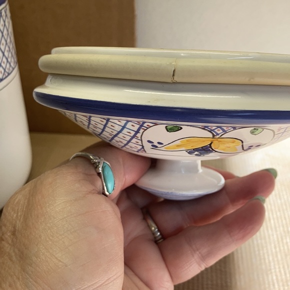 Portugal  Tivoli Zrike hand painted canister - Picture 6 of 7